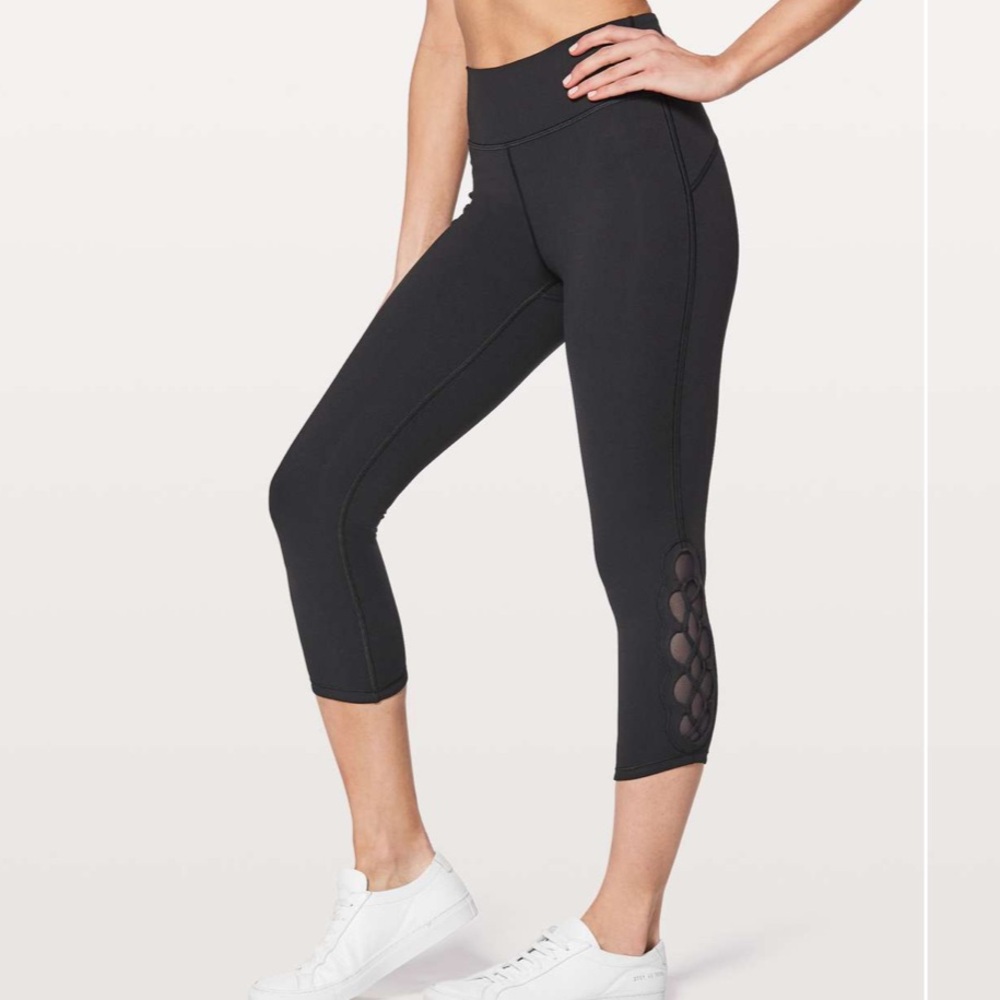 lululemon athletica Black Cropped Pants
